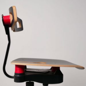 Siège technique en bois Koncept pour atelier zoom sur l'assise Navailles