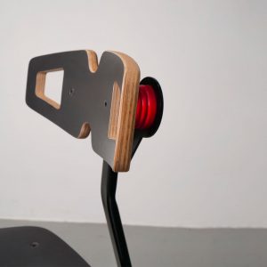 Siège technique en bois Koncept pour atelier zoom sur le dossier Navailles