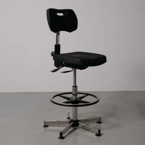 siege_technique_polyurethane_esd_noir_resistant_et_confortable_Navailles