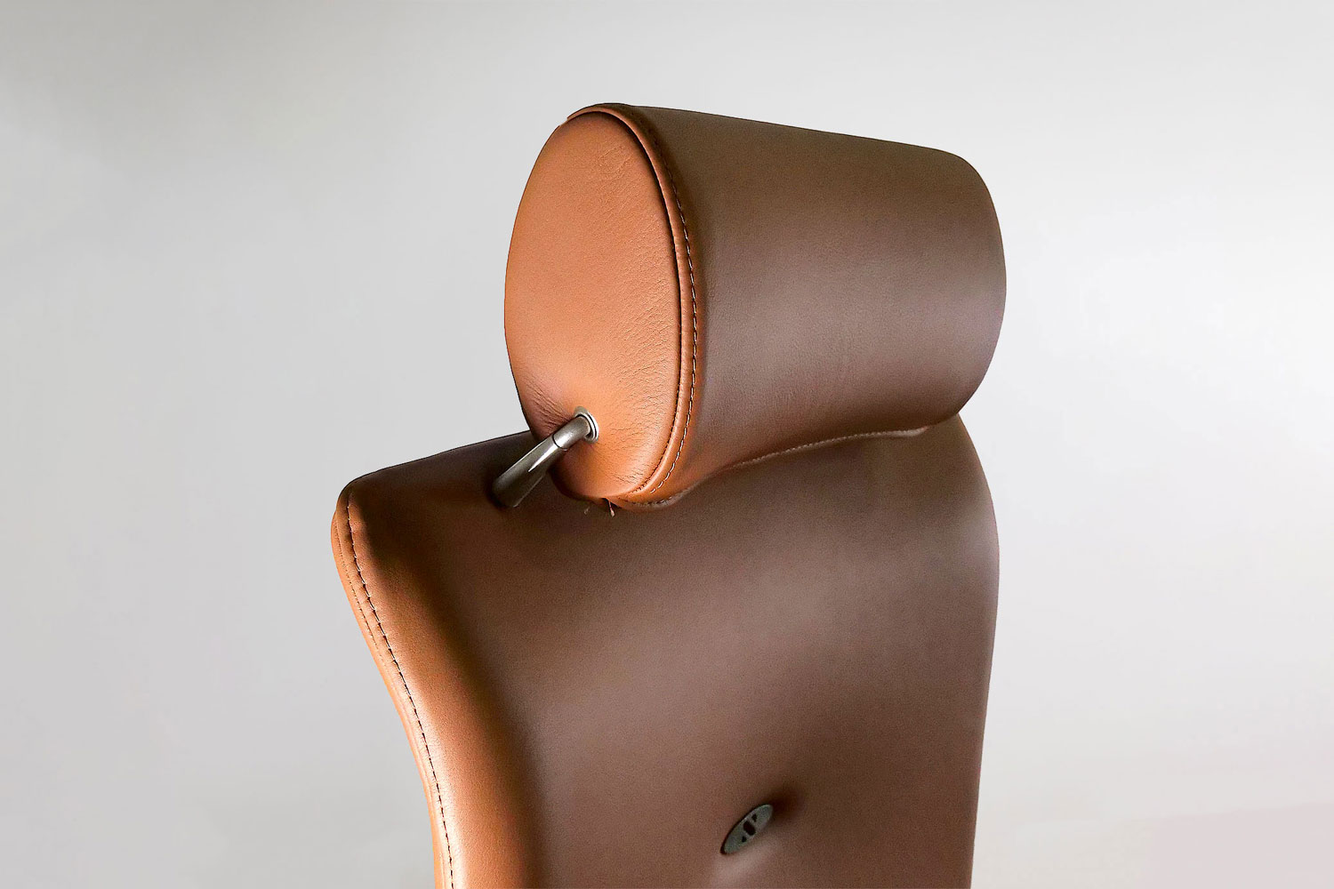 Tétière chaise de bureau télétravail en cuir